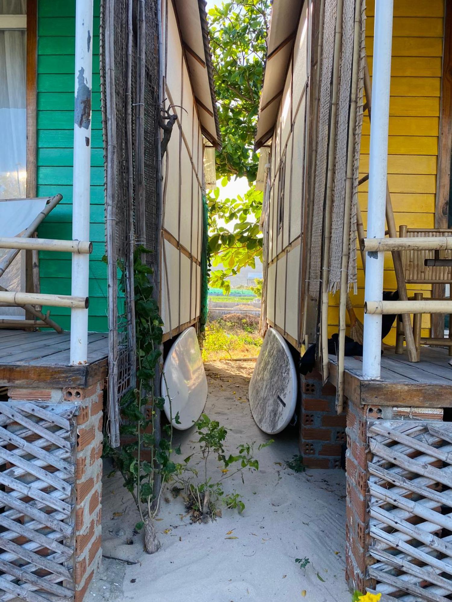 Vietnam Surf Camp Hotel Ap My Hai Exterior photo